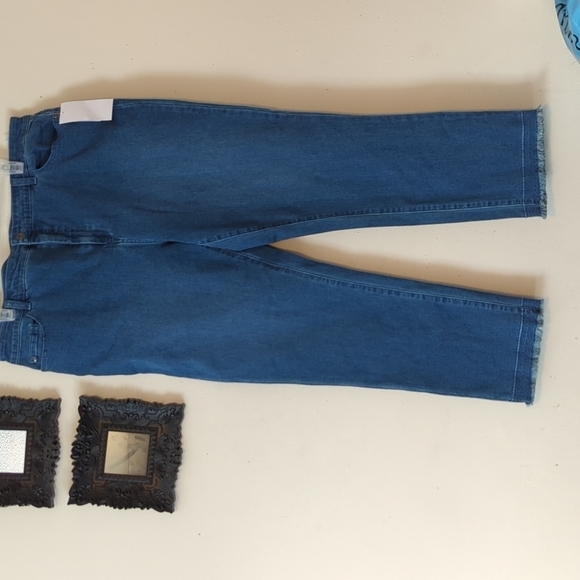 Northern Reflections Jeans - Picture 5 of 14